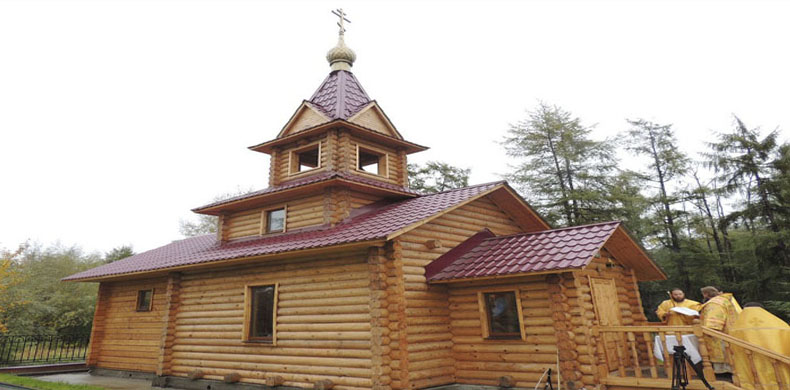 Храм в честь святого великомученика и целителя Пантелеймона